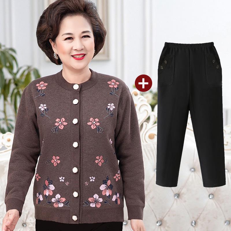 Grandma's Cozy Knit Cardigan: Velvet-Lined Winter Sweater for Middle-Aged and Elderly Women