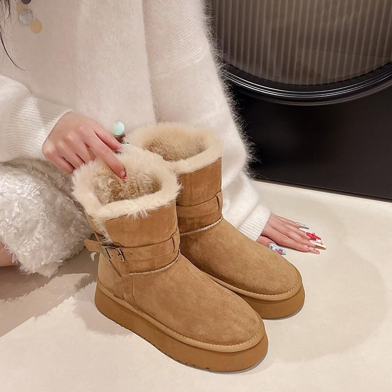Sheepskin and fur integrated thick-soled cowhide velvet snow boots women's boots 2025 new leather buckle with thermal cotton boots short boots women