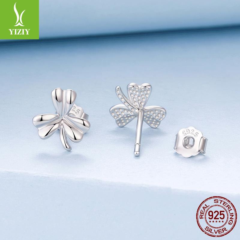 Lucky Clover Plain Silver Stud Earrings Women'S Simple Fashion Leaf S925 Sterling Silver Stud Earrings