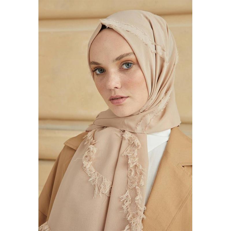 

Женская кисточка с детальной отделкой Fulya Shawl Beige 75x200 бежевый