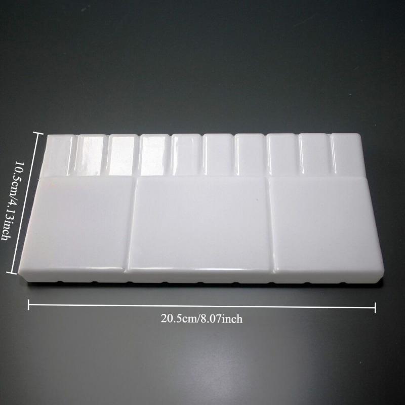 1pc Compact Folding Paint Palette with Thumb Hole – Lightweight Plastic Artist’s Mixing Tray for Acrylic, Watercolor, and Oil Paints
