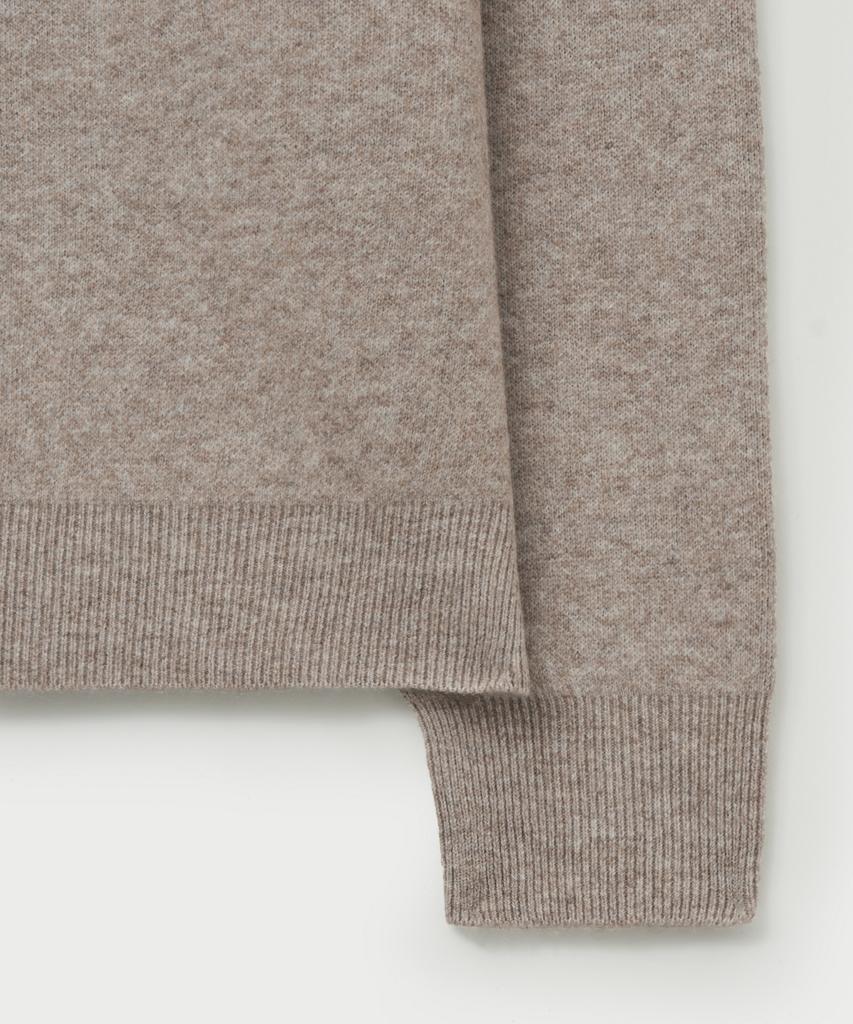 Seteo Basic Logo Jacquard Crew Neck Knit Beige