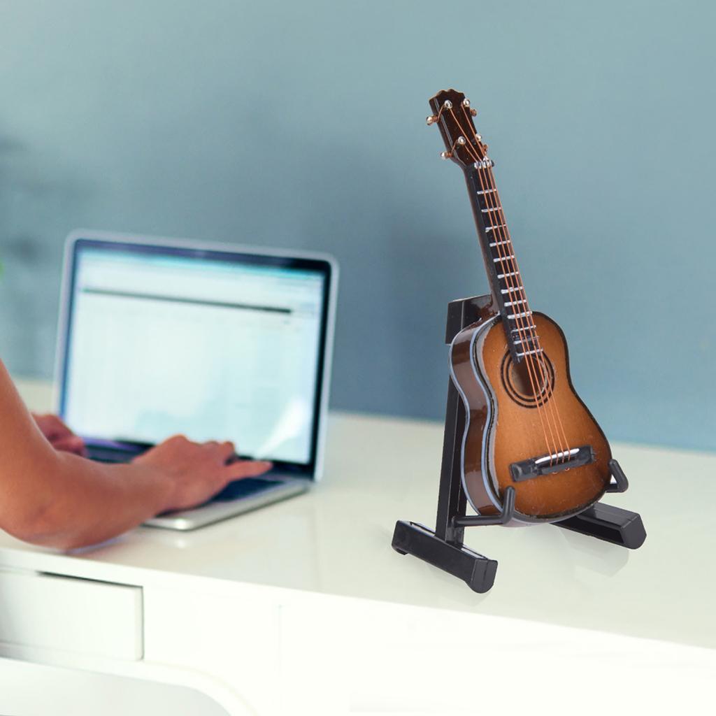 Ature Classical Guitar Model Wooden Guitar Desktop Decoration Ornaments