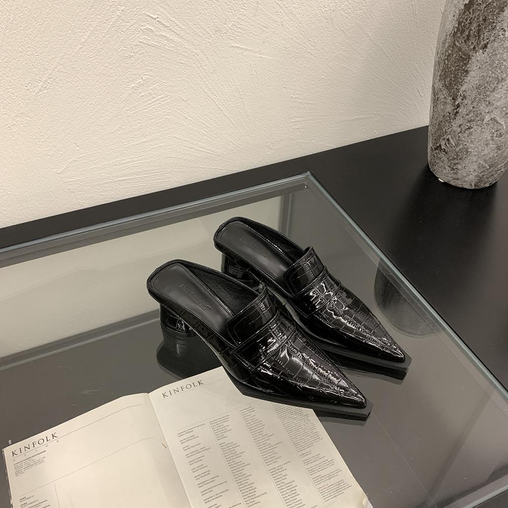 

мода Модные женские тапочки с острым носком Туфли на высоком каблуке Черные Коричневые Серебряные Летние туфли на открытом воздухе Туфли-мюли Женские 35-39 5.5 чёрный