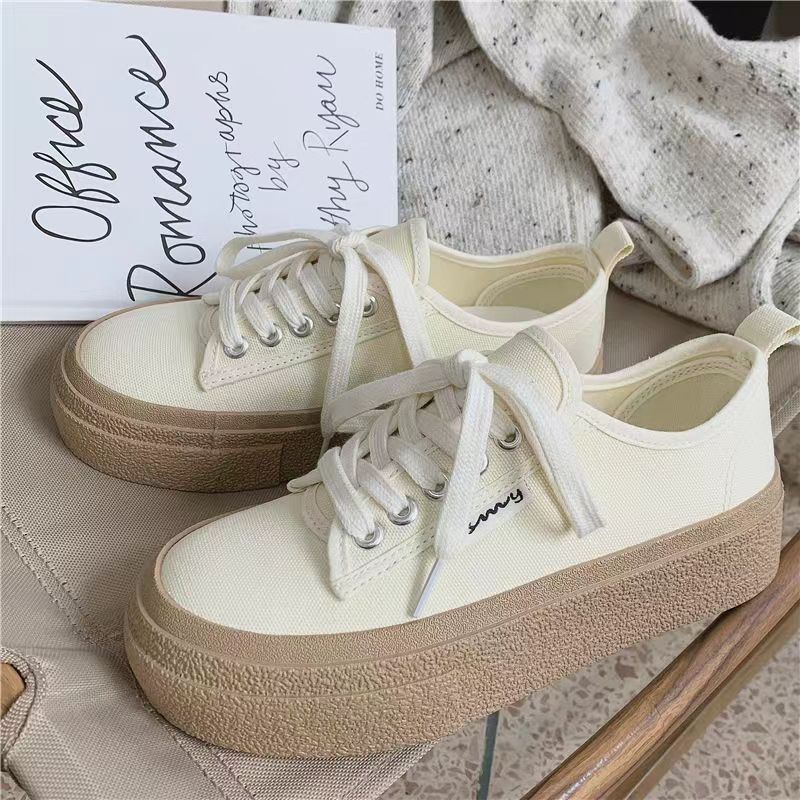 

Оригинальный/нишевый дизайн классические маленькие черные туфли женские весна 2024 новые универсальные парусиновые туфли корейской версии туфли на толстой подошве 40