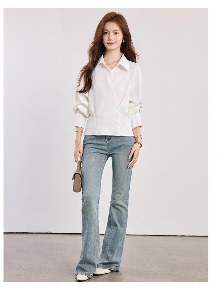 Women's Chic French White Long-Sleeve Shirt, Irregular Waist-Cinching Design, Stylish, Petite Fit, Perfect for Spring/Autumn