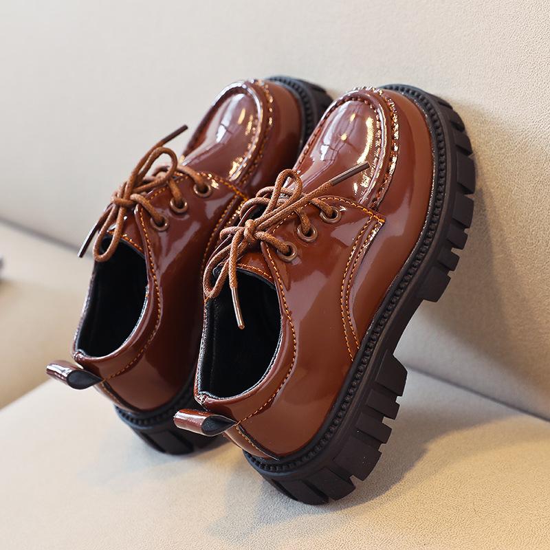 British Style 2023 Black Leather Shoes for Kids: Medium & Large, Lace-Up, Thick-Soled, Perfect for Students' Performances, Boys & Girls.