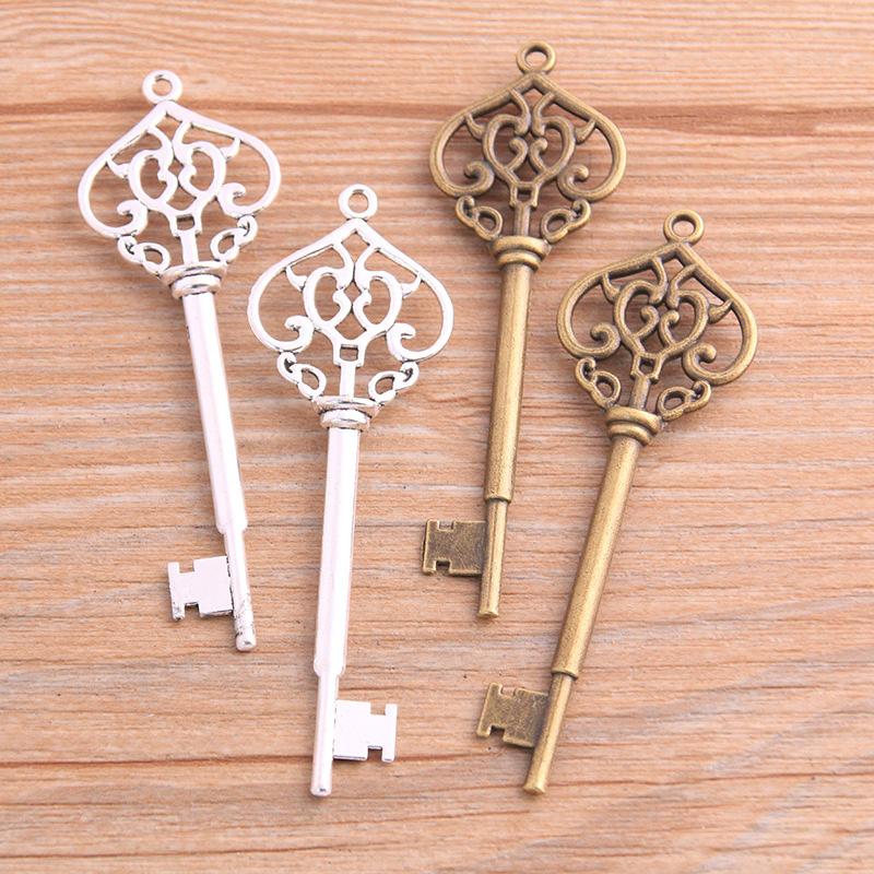 30Pcs/Set Key Shape DIY Skeleton Antique Silver Alloys Vintage Antique Bronze Plated Santa Keys Pendants