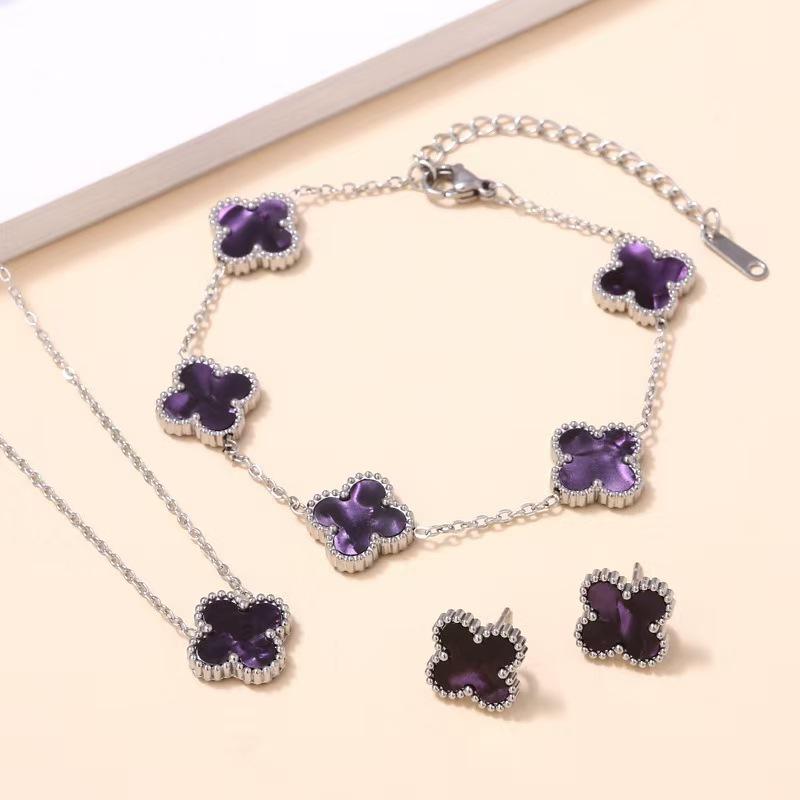 Náhrdelník 3ks jetelový set dámské z titanové oceli neblednoucí módní univerzální náušnice s řetízkem na klíční kost