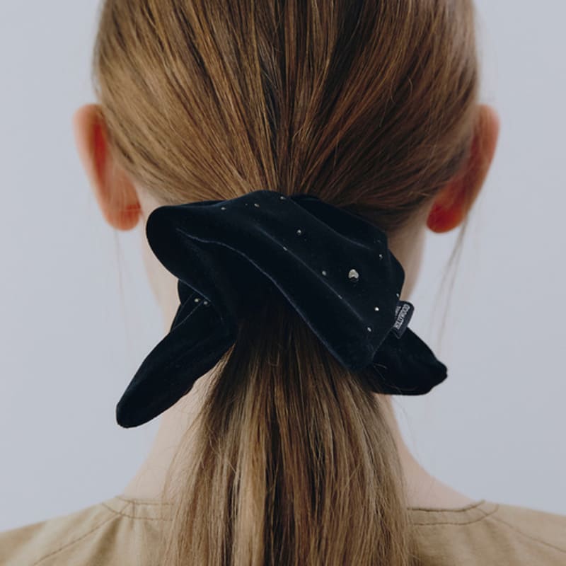 VINTAGE HOLLYWOOD Cosmic Dots Square Scrunchie_VH2579HB003M