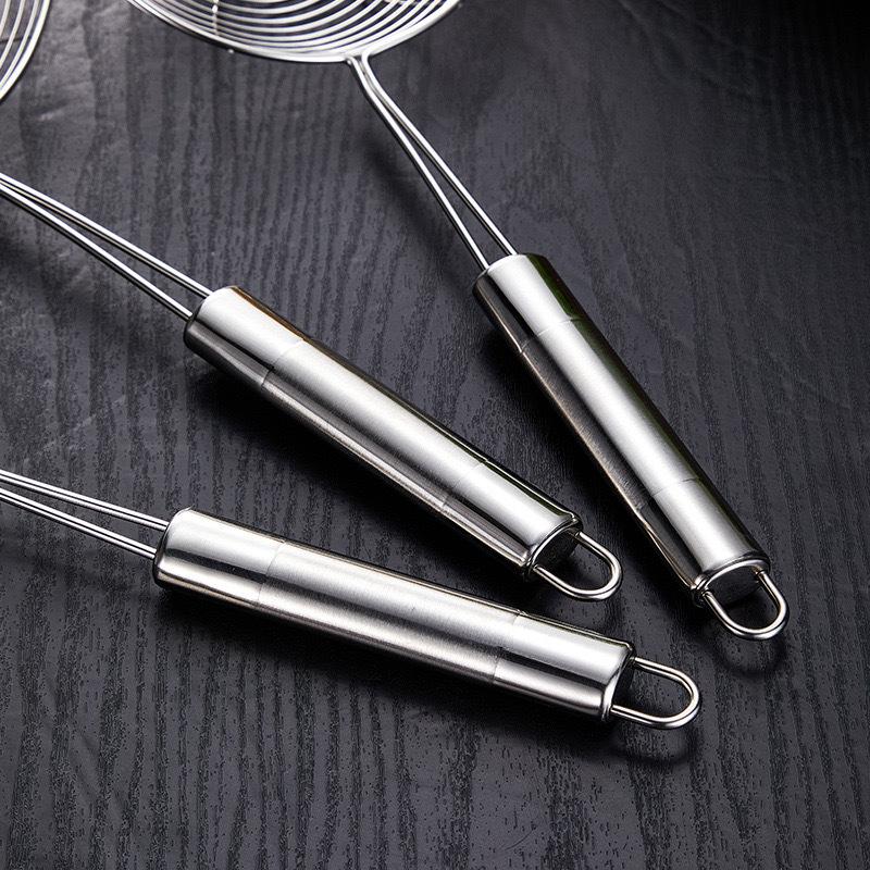 Stainless Steel Noodle Strainer & Kitchen Sieve