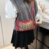2025 New Women's Bag Personalized Crescent Bag Underarm Shoulder Bag Fashion Temperament Foreign Style Messenger Bag Hand Bag