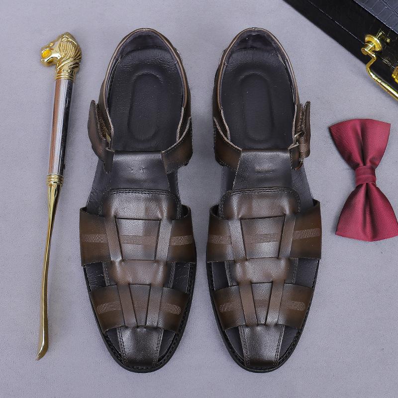 Fashion European Style New 2025 Men's Summer Shoes Full Grain Leather Men Sandals Buckle Breathable Hollow Beach Shoes