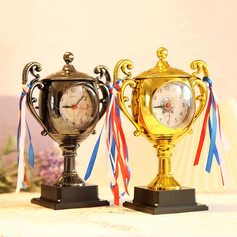 Cross-Border Overseas Trophy Bedside Alarm Clock: Study & Holiday Gift for Kids