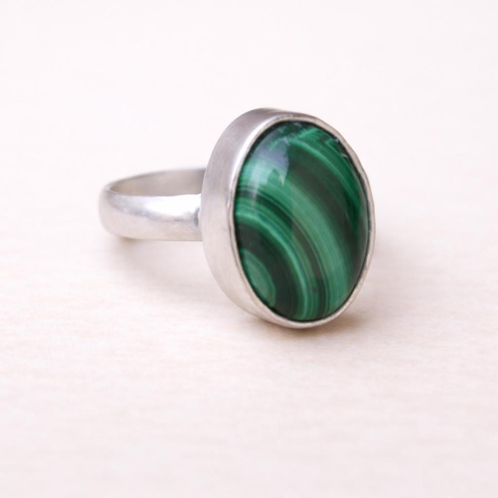 Green Malachite Oval Cabochon Ring, 925 Sterling Silver Ring, Handmade Minimalist Statement Ring for Women