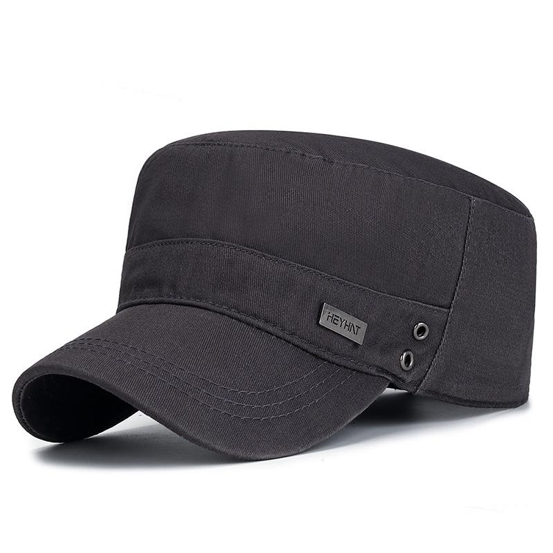 Men's Outdoor Casual Flat-topped Cap with Air Holes Metal Square Label Sunshade Breathability and Adjustable Baseball Cap