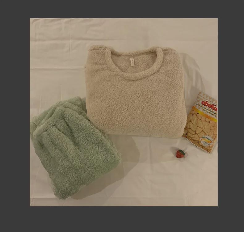 Women's Winter Plush Pajamas Set: Long-Sleeve, Solid Color, Thick Coral Fleece for Home or Outdoor Wear