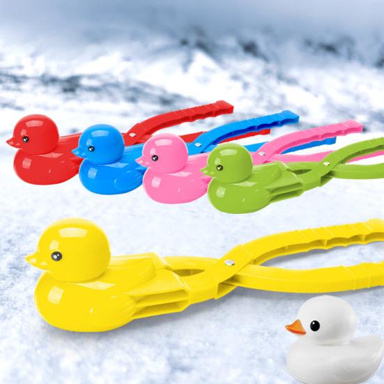 Snowball Maker Snow Ball Toys with Handle Plastic Snowball Claw Tool for Outdoor Indoor Winter Fun Sandcastle Building