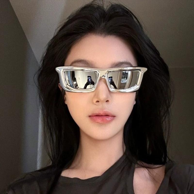 New Style Y2K Sun Glasses Fashion Trend Personalized Silver Cyberpunk Sunglasses Hip Hop Shape Eyeglasses