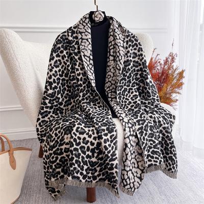 Accessori – Sciarpe e foulard