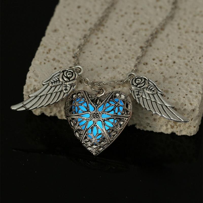 Geometry Silvery Rose Wings Hollow Heart Luminous Stone Pendant Necklace Trendy Versatile Personalized Jewelry Gift