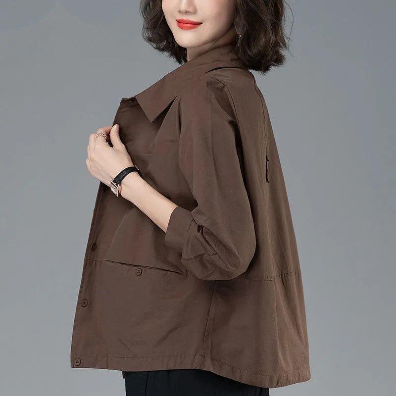 Women's Lightweight Short Outerwear Casual Slimming Shirt-Style Jacket for Middle-Aged Moms in Spring and Autumn