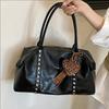 Vintage Nieten Boston Tasche Damen Große Kapazität Leicht PU Schulter Crossbody Tägliche Nutzung
