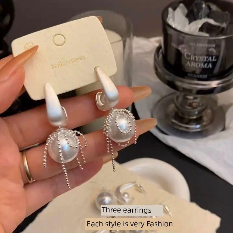 

Sterling Silver Needle Multiple Ways to Wear Flower Pearl Tassel Female Earrings Fancy Fashion Earrings Eardrops Easiest for Match Stud Earrings Silver wear bead earrings