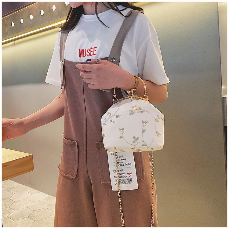 Lace Gold Bag Female Retro Chinese Style with Cheongsam Bag Handbag Small Fresh Shell Bag
