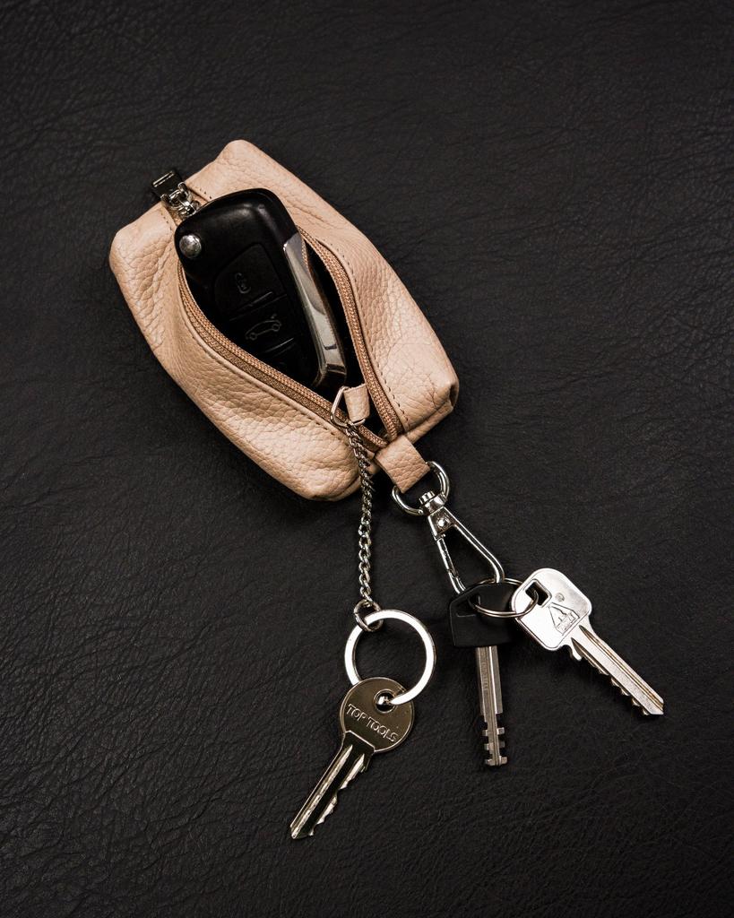 Leather key case SKL-001-NDM-6004 D.Beige