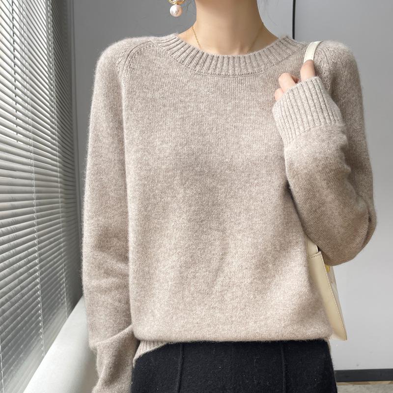 Women's 2024 Autumn/Winter Cashmere Pullover: Round Neck, Raglan Sleeve, Loose Fit, Long Sleeve Sweater.