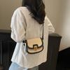 Summer new Korean niche contrasting color shoulder messenger bag fashionable retro saddle bag versatile underarm bag