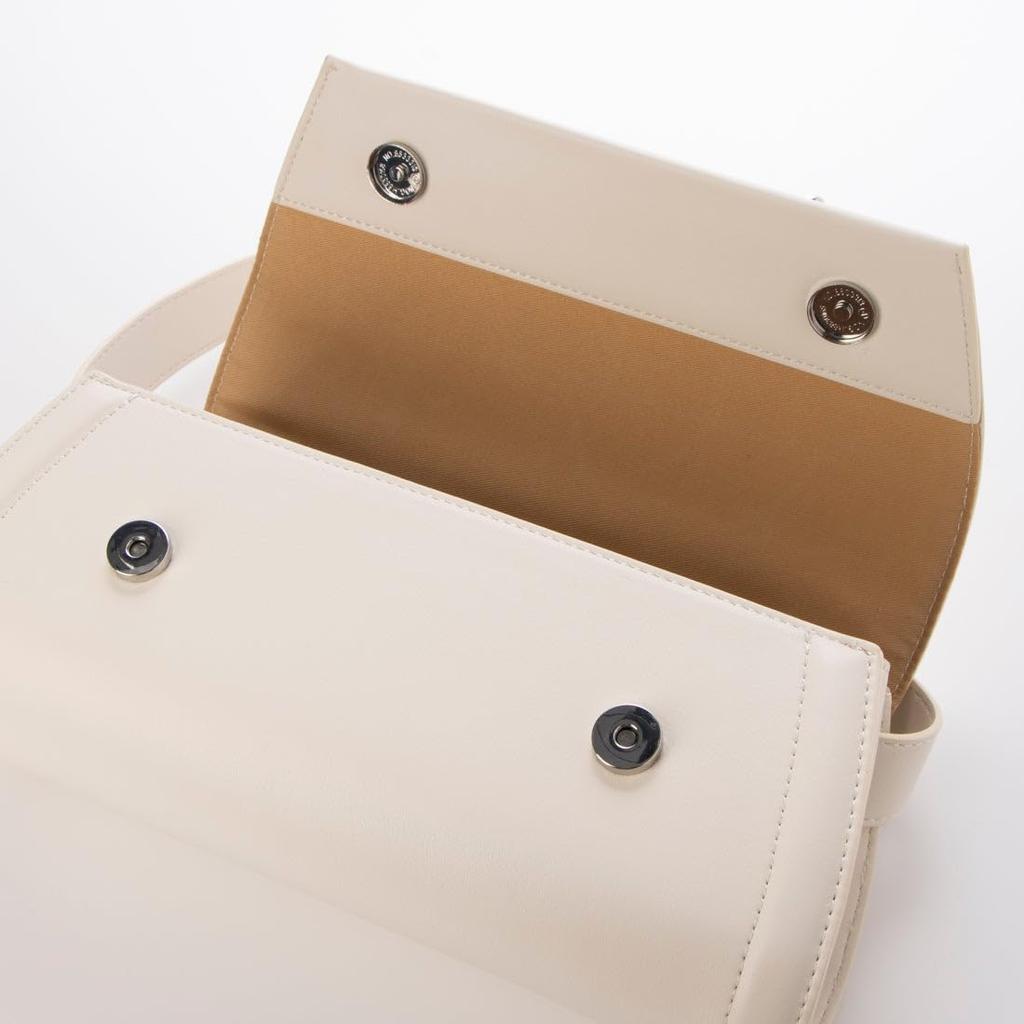 [Kakatoo] Roll-type shoulder bag