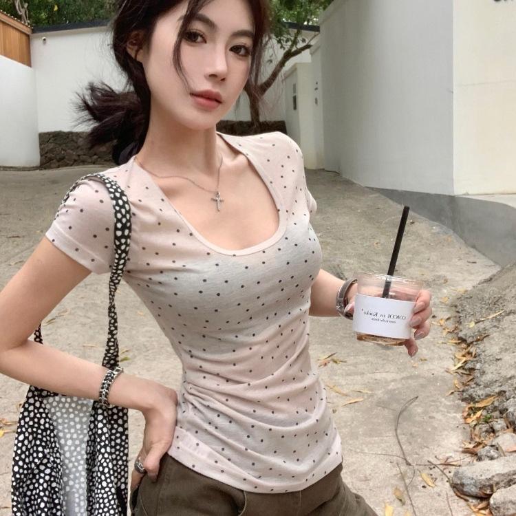 American Front Shoulder U-neck Slim and Thin T-shirt Versatile Pure Desire Style Niche Ins Fashion Hot Girl Sexy Top