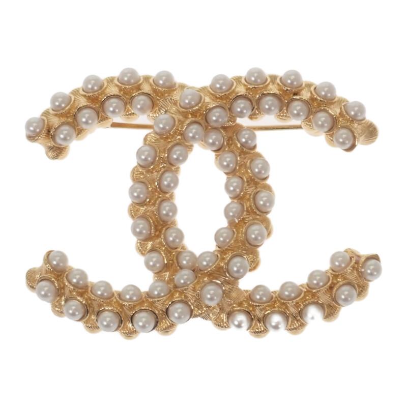 Chanel ABB011 Brooch Gold Metal Women
