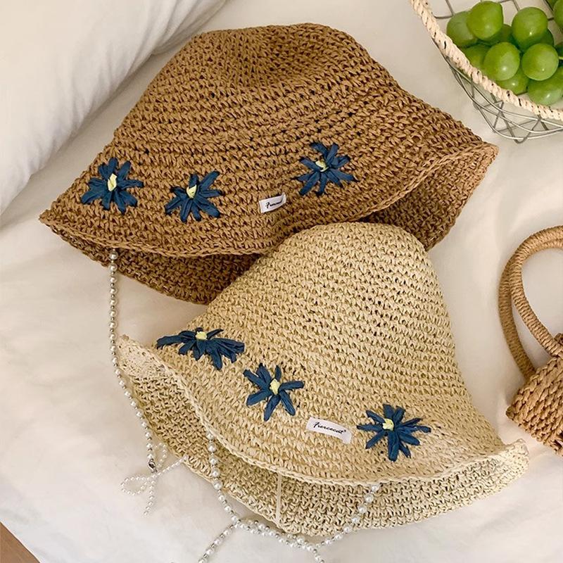 Neuer Raffia Webhut Outdoor Strandurlaub Perle Schleifenband Sonnenschutz Strohhut