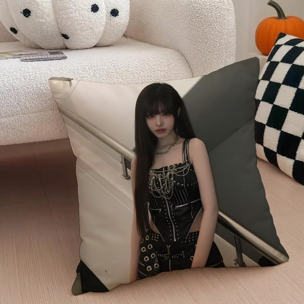 Korean KKim Ji Wons Beautiful Girl Cushion Cover Throw Pillow Cover Hidden Button Durable Polyester Chair Cushion