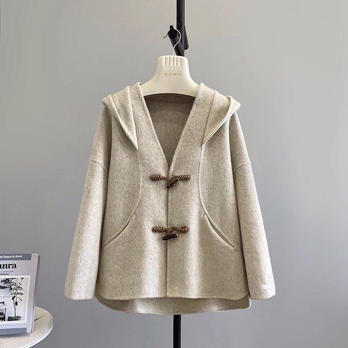 2026 Petite Double-Sided Wool Hooded Coat with Horn Buttons, Short Style for Autumn/Winter