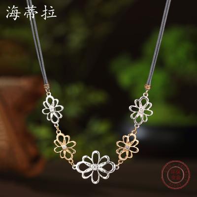 New Hollow Geometric Diamond-encrusted Flower Necklace, Women's Simple and High-end Two-color Flower Leather Rope Necklace