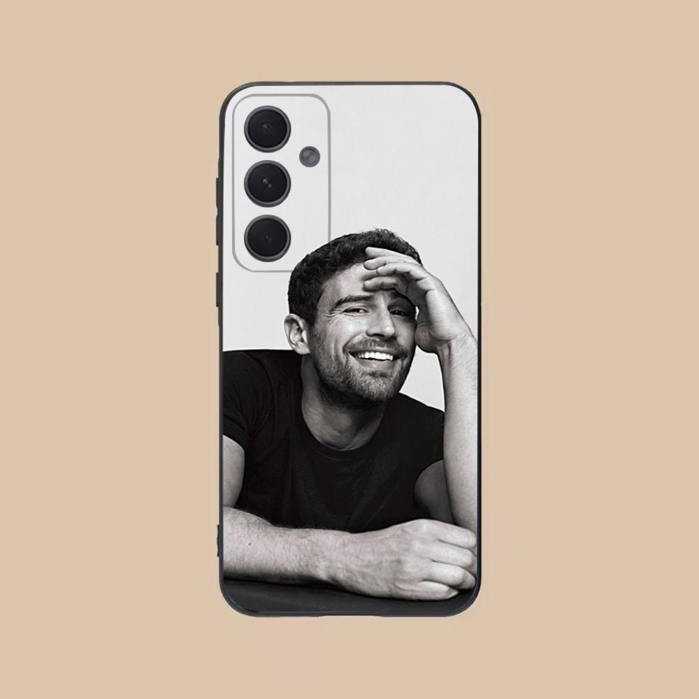 Actor T-Theo James  Phone Case For Samsung S25,24,21,22,23,20,S30,Ultra,Plus, Fe,5G Silicone Cover