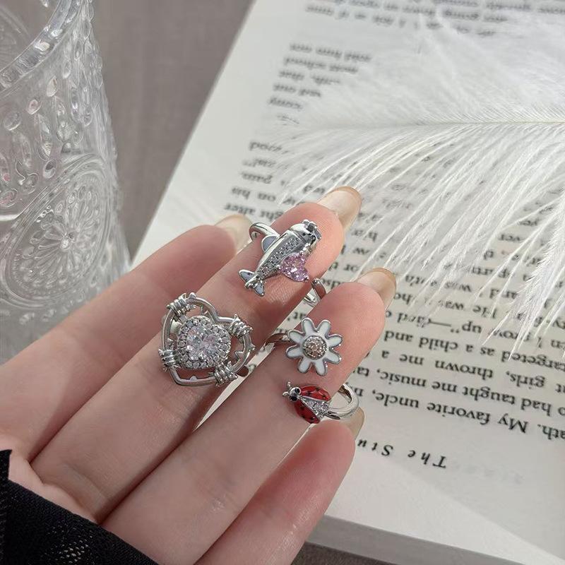 French Light Luxury Sweet Cool Wind Full Of Diamonds Open Ring Female Bead High Sense Fashion Hong Kong Style Niche Stacking Wearing Index Finger Ring