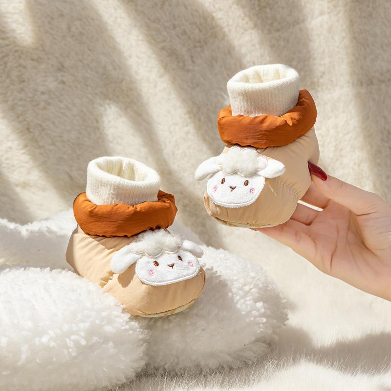 Warm First Walker Fashion Casual Baby Shoes Cartoon Cute Baby Girl Shoe Comfort Soft Soled Boy Shoe Versatile Trendy Cotton Shoe