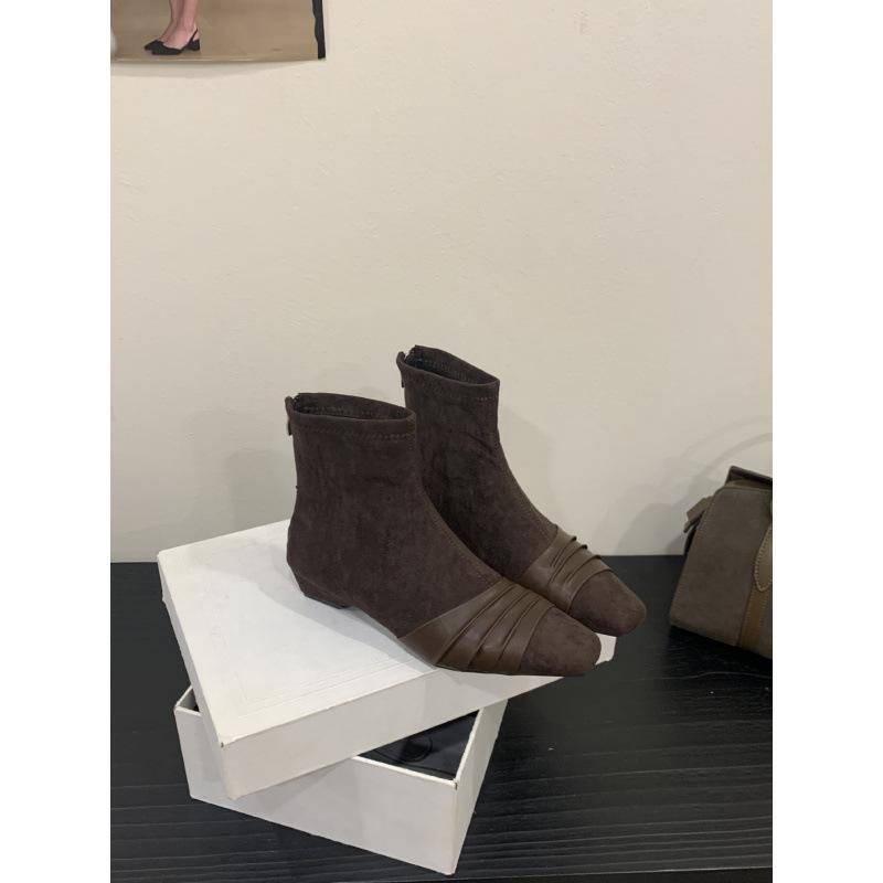 Coarse heel French British style retro square head short boots women's boots new in autumn and winter 2025