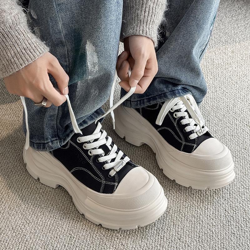 Neue dicke Sohle erhöhte leichte lässige Dad-Schuhe atmungsaktive Canvas-Schuhe trendige Schuhe
