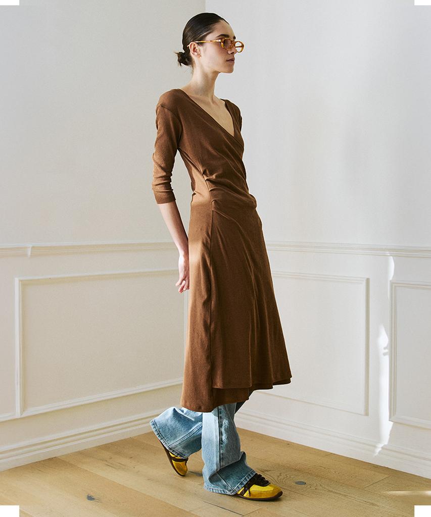 Green Butter Shirring Wrap Dress (Brown)