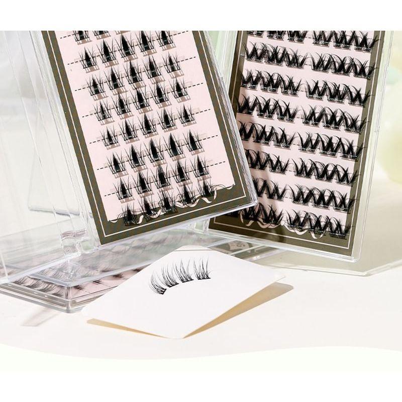 Xixi - Beauty Descending False Eyelashes - Little Hare