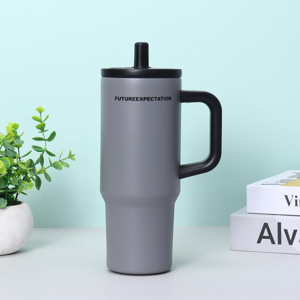 New 304 stainless steel thermos cup large capacity water cup straw cup cold car ice cup birthday gift