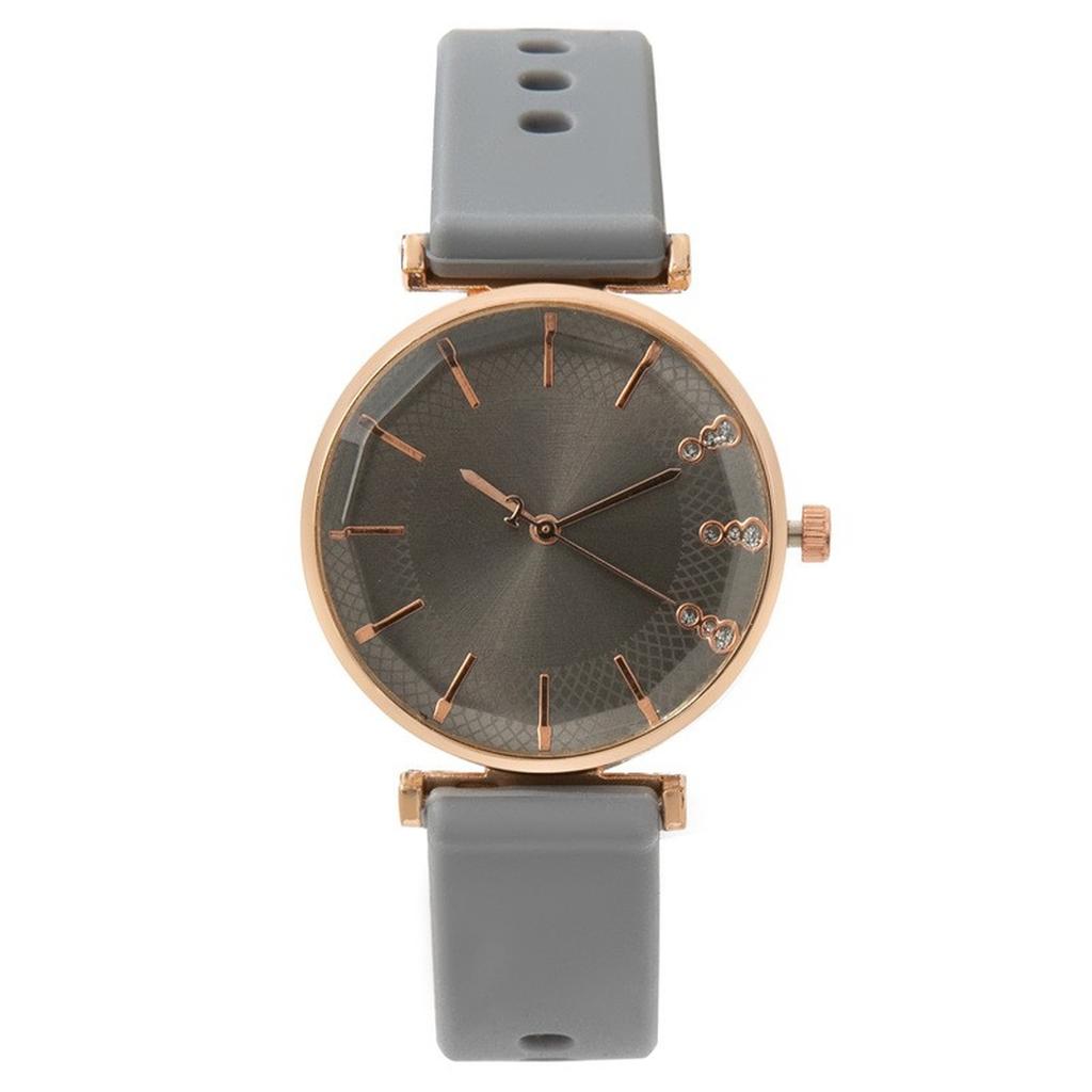 Fashion Watches With Diamonds Ladies Quartz Watches Hot Sports Brands Women Silicone Strap Dress Clock Gifts Wristwatches