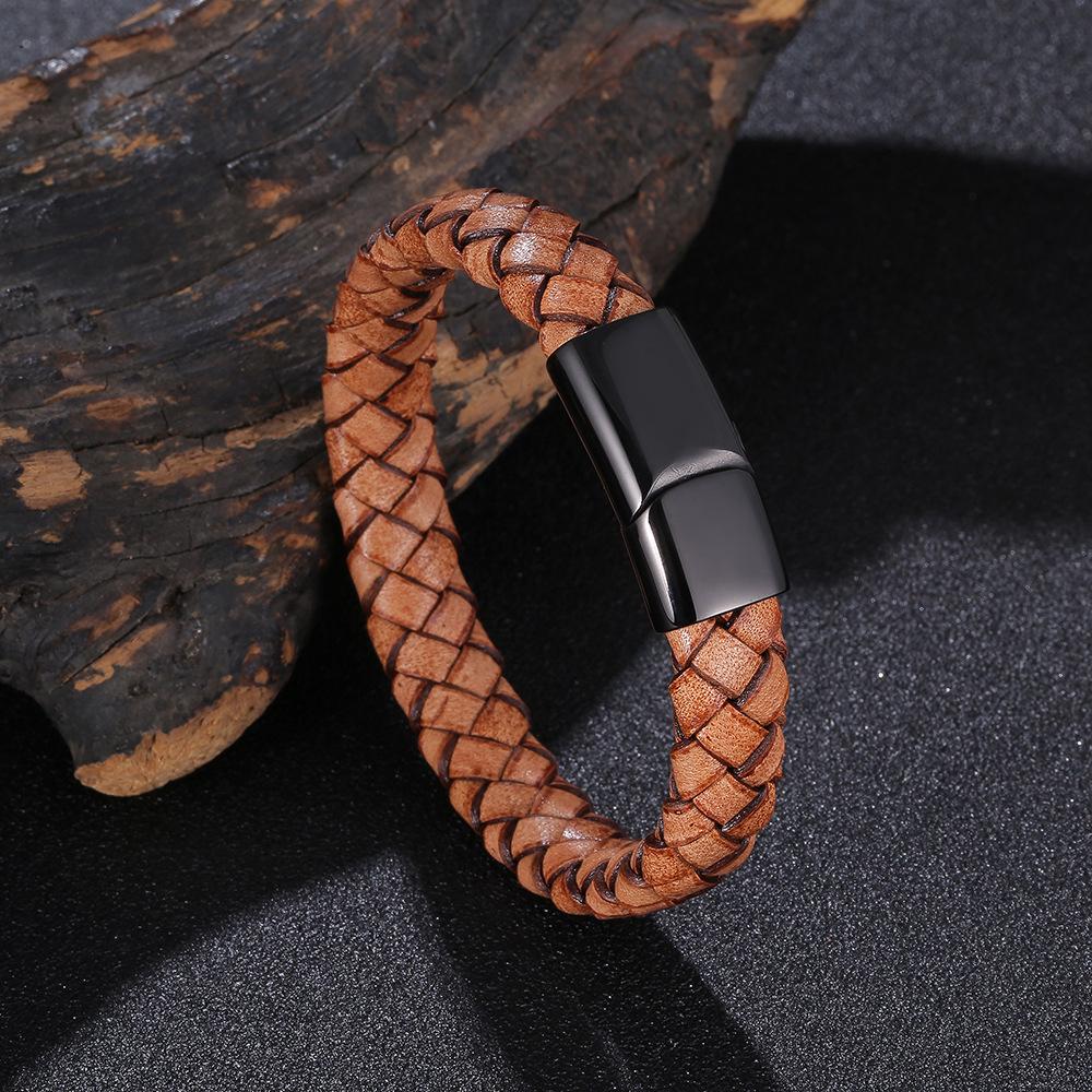 Men's Retro Genuine Leather Bracelet with Magnetic Buckle