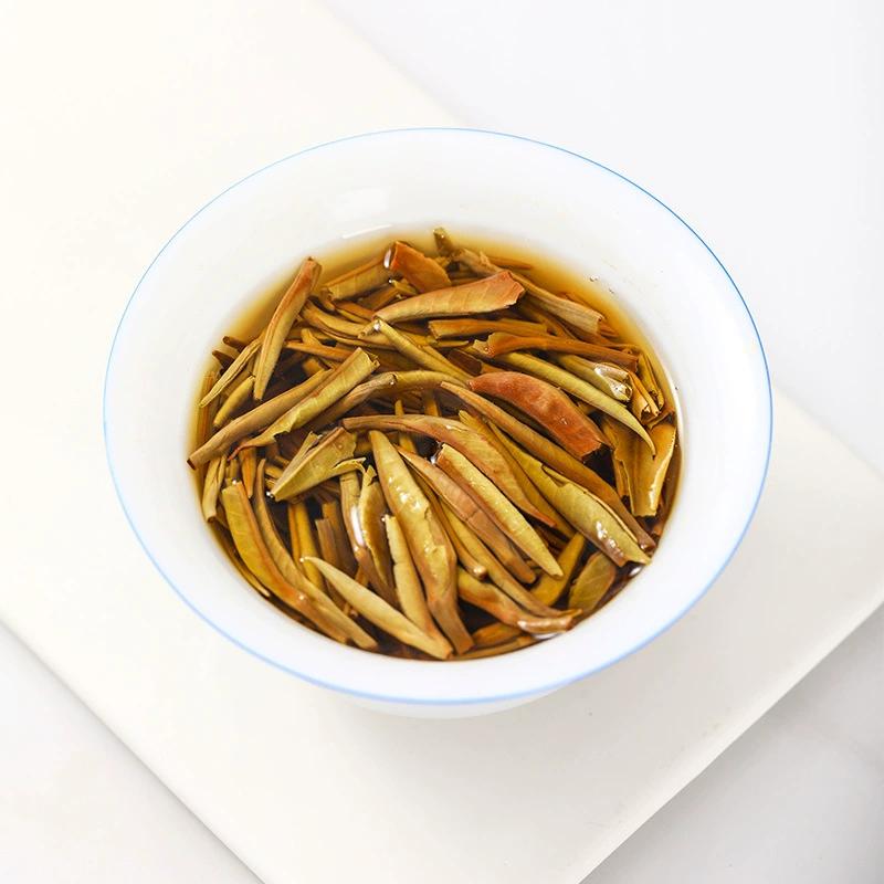High-Quality Yunnan Tea Tree King Silver Needle White Tea White Tea 200g